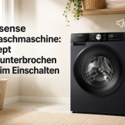 Hisense Waschmaschine in einem hellen Raum mit einem Dauer-Alarm